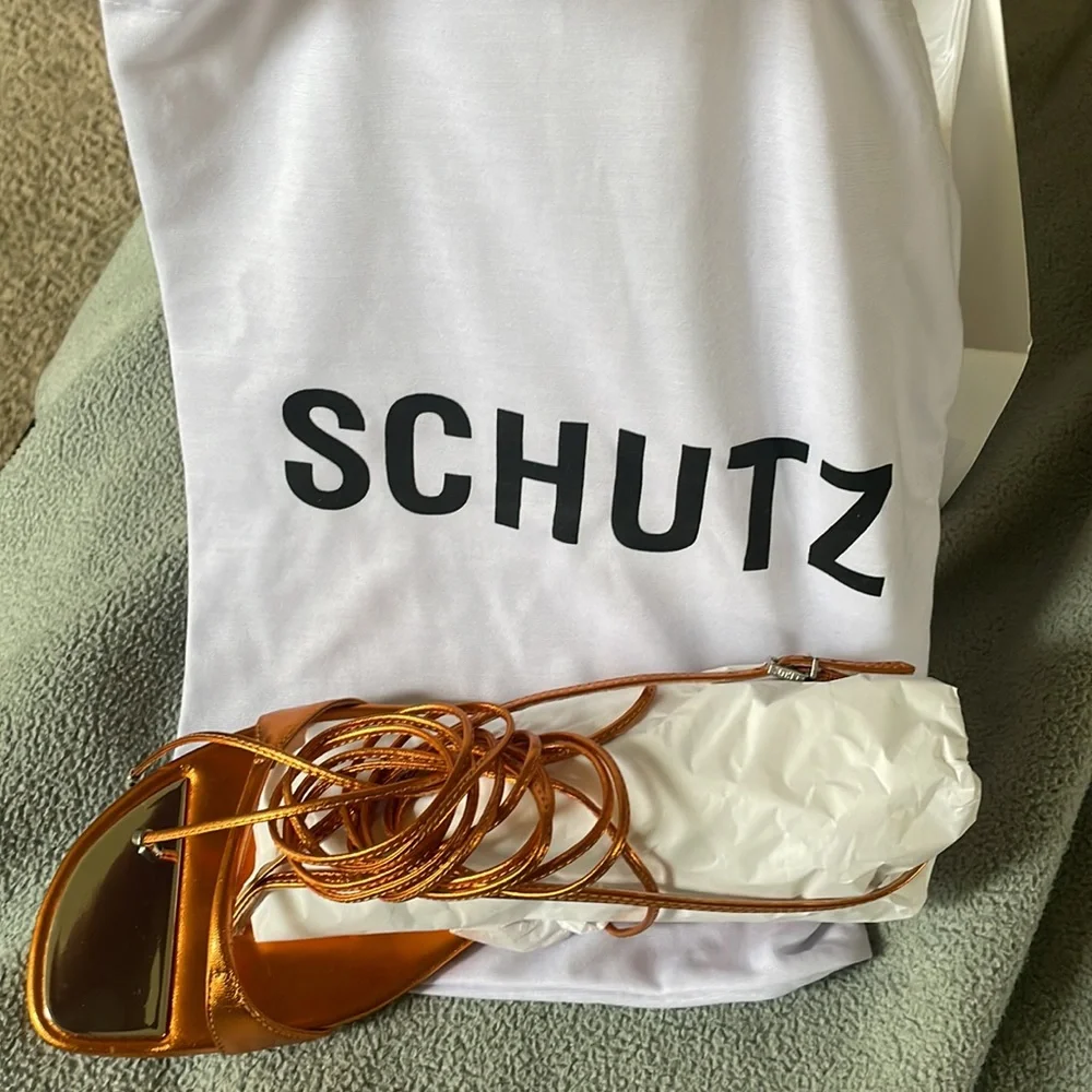 Schutz Vikki flat. Metallic orange - Picture 3 of 4